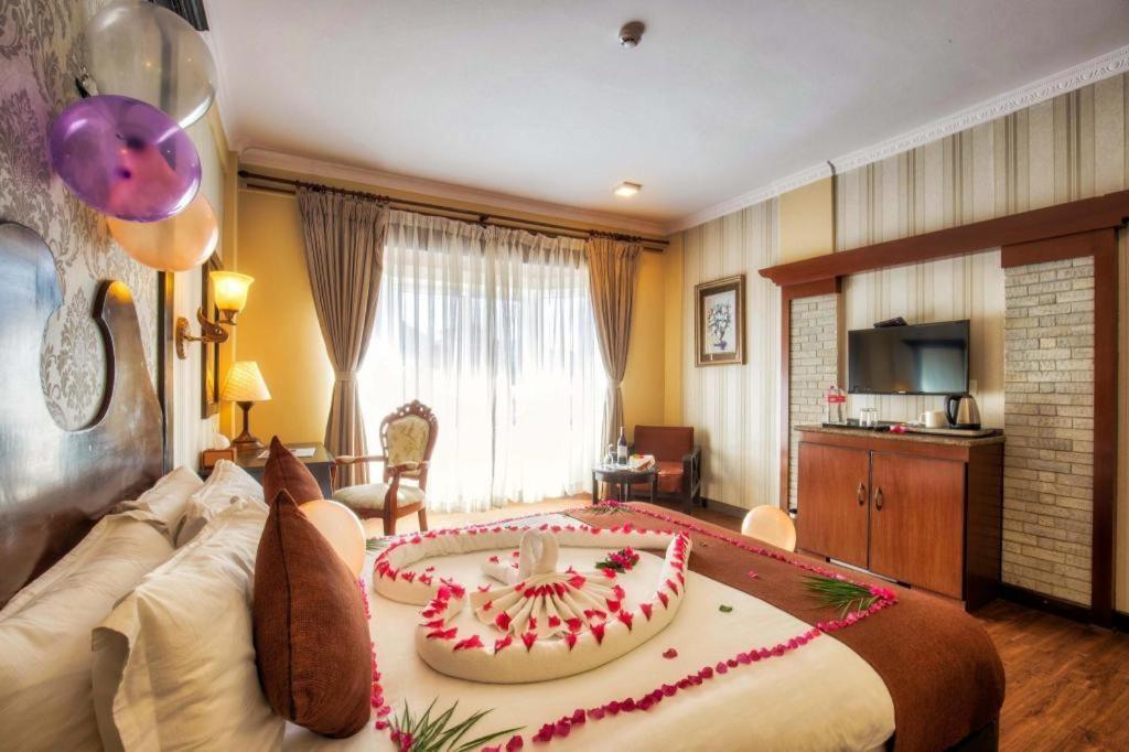 Da Yatra Courtyard Hotel & Resort Покхара Екстер'єр фото
